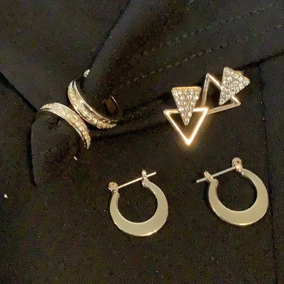 Cute Pixie Earrings - Picture 1 of 6